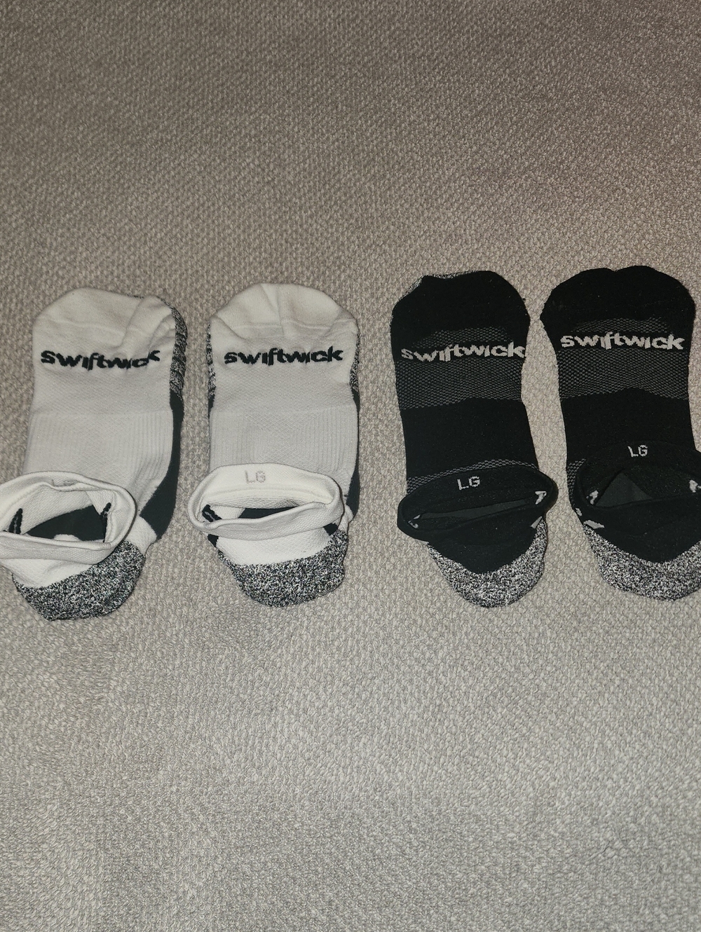 Swiftwick Aspire No Show Ultra Light